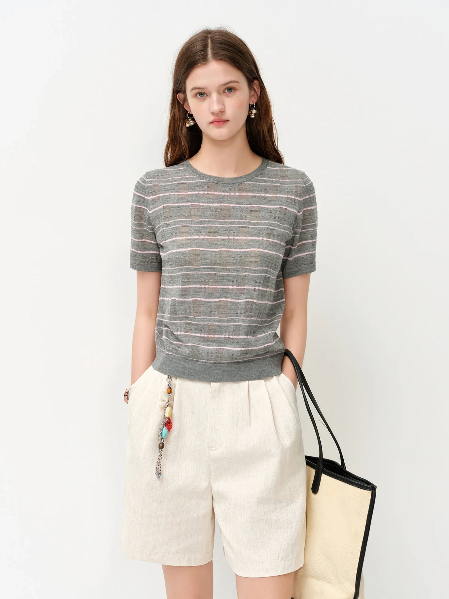 2026 Summer Women's Textured Cut-out Round Neck Short Sleeve Knit Top Soft Lightweight Breathable Blouse Elegant Style