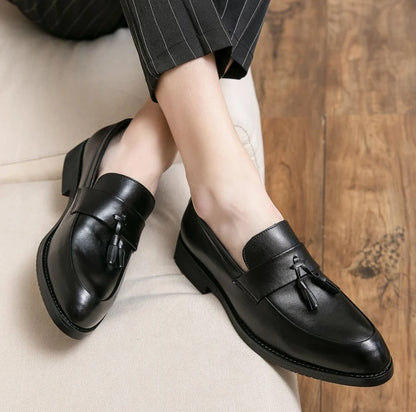 With Tassels Loafers Office Leather Shoes for Men Platform Thick Sole Pointed Toe Man Casual Shoe High Quality Fashion Elegant