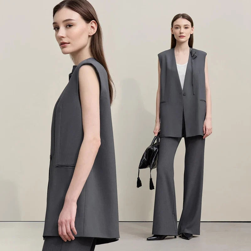 Women's Vest 2026 Autumn New Commuter V-Neck Padded Shoulders Vest Casual Sleeveless Women's Loose Mid-Length Top 12651034