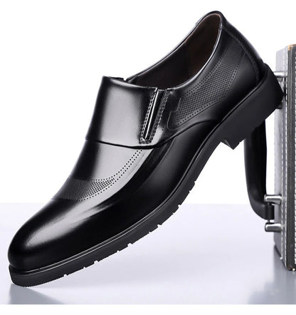 2026 New Designer Leather Shoes for Men Spring Autumn Business Casual Shoes Male Fashion Solid Color Wedding Shoe Man