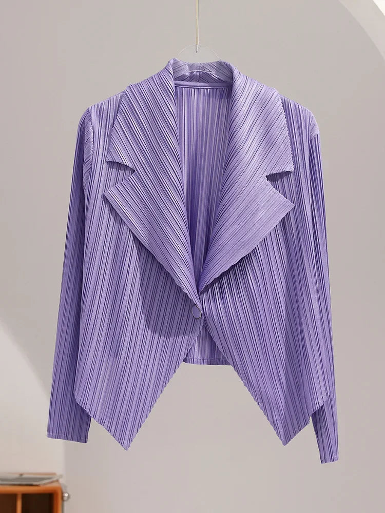 Miyake Pleated Coat Women's Early Autumn New Style 2023 Fashionable Versatile Suit Collar One Button Temperament Short Suit Top