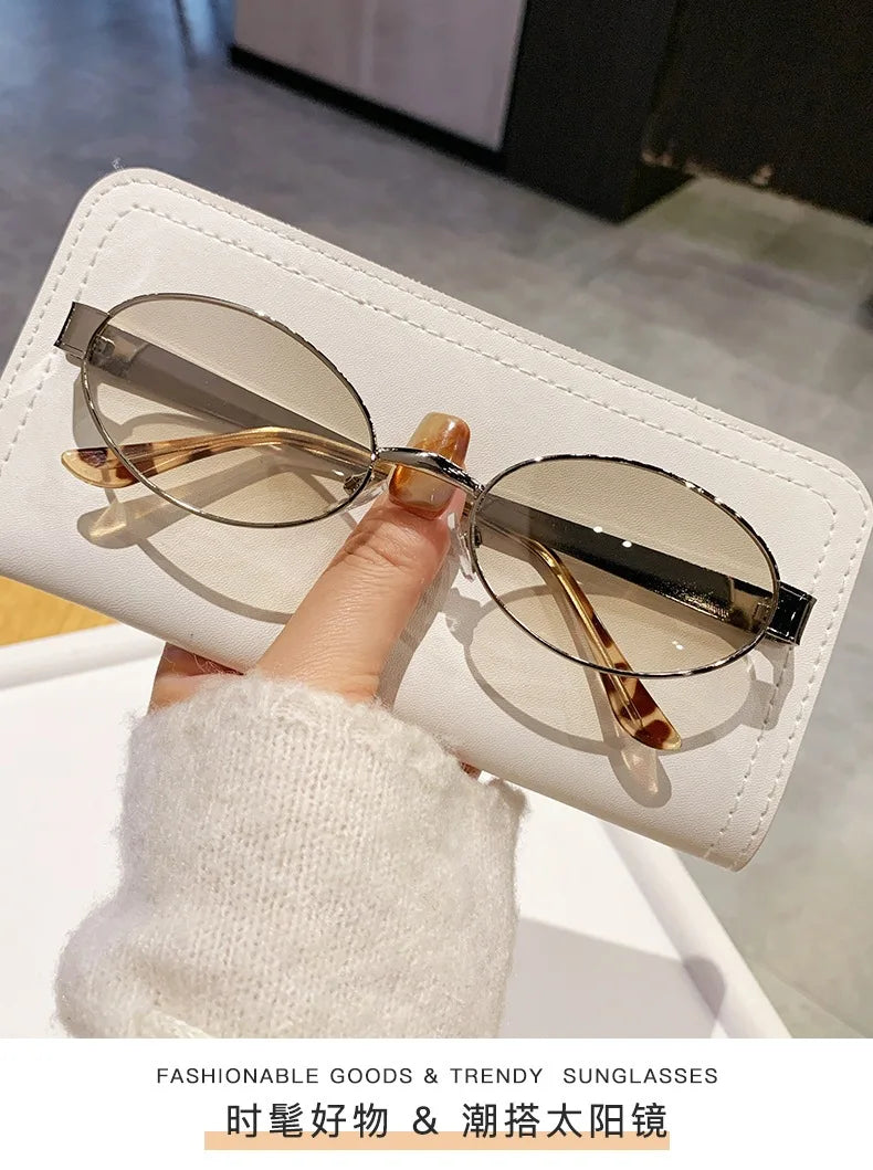 Retro Small Oval Metal Frame Women Sunglasses UV400 Thin Full Rim Men Punk Sun Glasses Vintage Shades Lentes De Sol Mujer