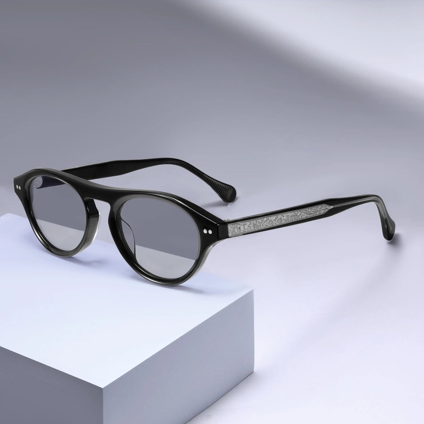 Vintage Black Acetate Sunglasses Women Retro Rivet Oval Sun Glasses Designer Engraved Shades UV400 Luxury Eyewear