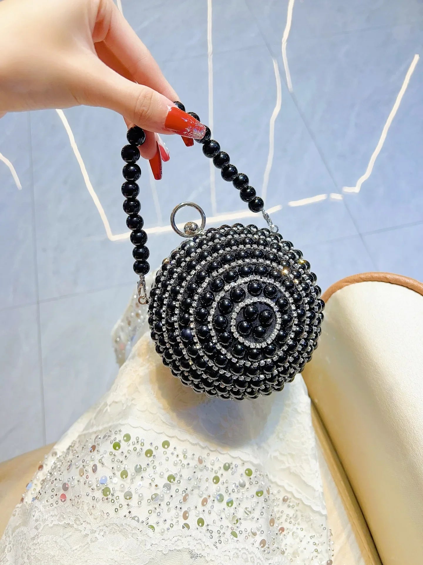 Round Pearl Clutch Purse Handbag Luxury Elegant Evening Bag Ring Handle For Women Bride Bridesmaid Wedding Party Handbag Purses