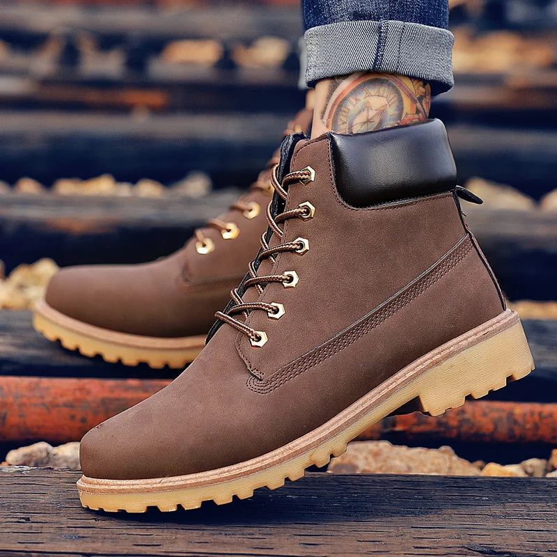 Designer Leather Mens Spring Fall Ankle Boots Trekking Yellow Coffee Designer Tactical Boots Outdoor for Men Work Shoes Sneakers