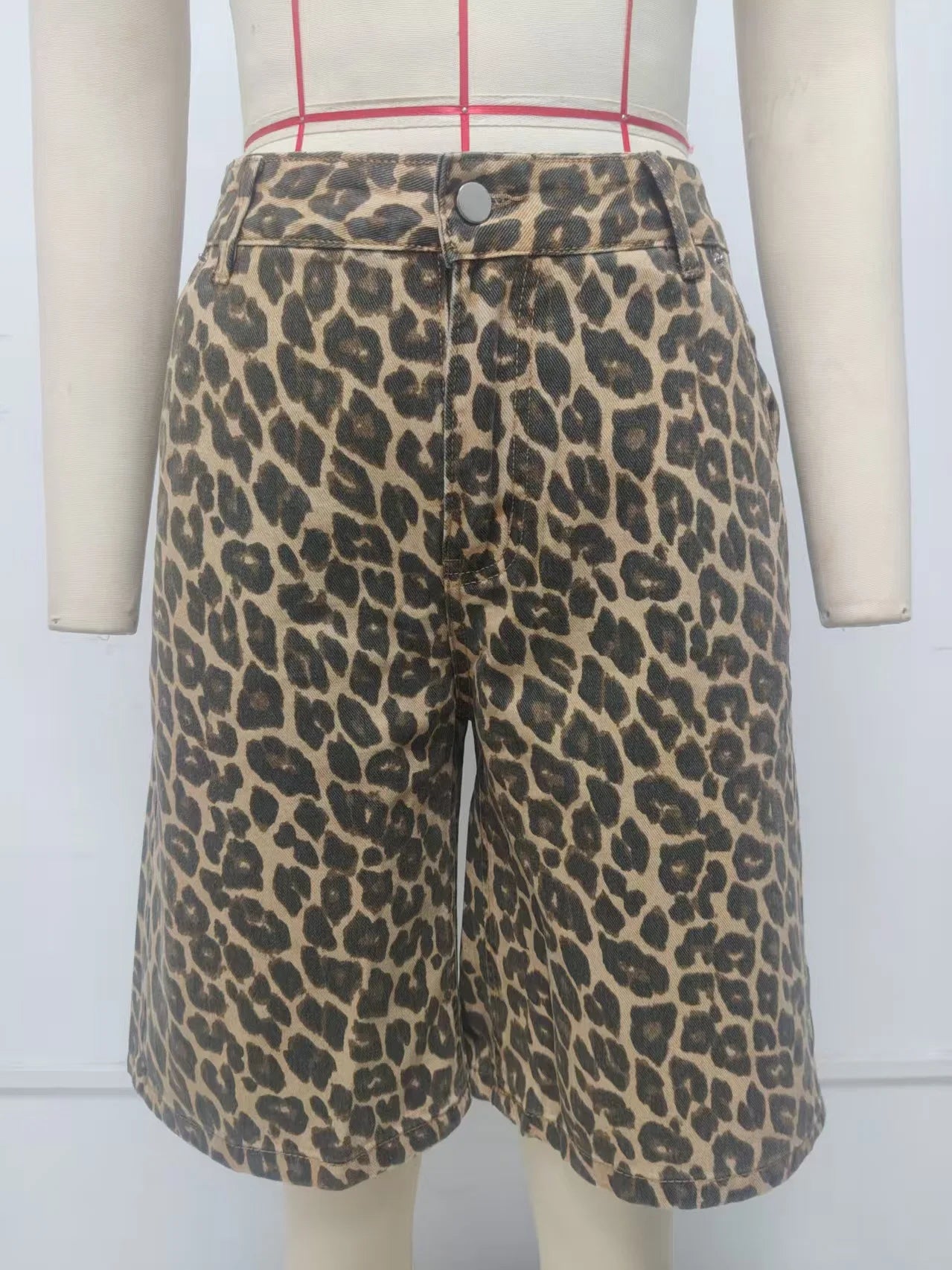 Summer New Leopard Print Denim Shorts for Women American Retro High Waist Knee-Length Shorts Fashionable Casual Jean Shorts