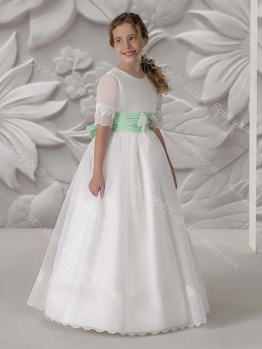 Elegant Girls Lace First Holy Communion Dress Round Neck Half Sleeve Flower Girl Dress with Sashes Custom Birthday Party Gown