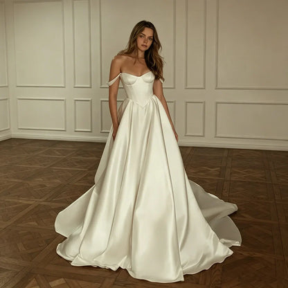 Off Shoulder Sweetheart Satin A-Line Wedding Dress Corset Bodice Chapel Train Elegant Simple Bridal Gown For Women Wedding Party