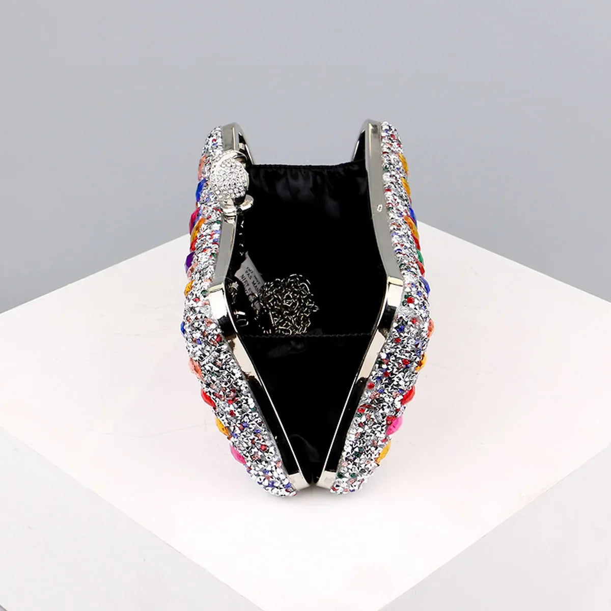 Full Diamonds Evening Bags Acrylic Flower Rhinestones Clutch Bags Metal Pearl Luxury Prom Wedding Dinner Handbags