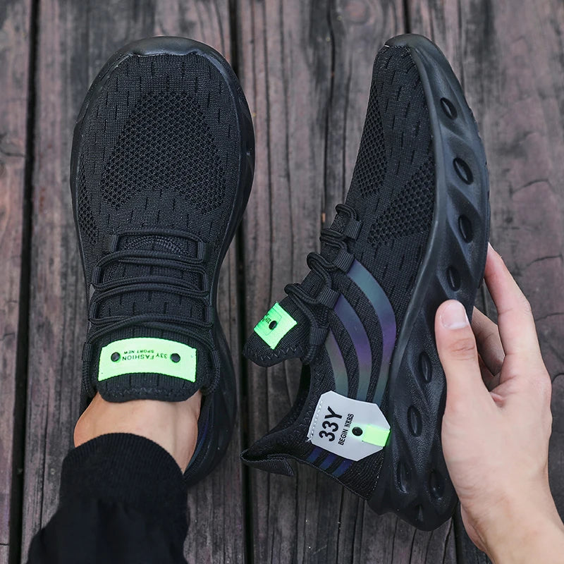 2025 Men Running Shoes Lightweight Sports Shoes Mesh Breathable Casual Running Shoes Women Anti Slip Outdoor New Product Launch