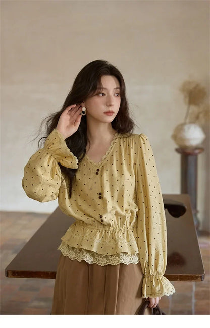 Autumn Yellow Polka Dot Linen Blouse 2025 Autumn Lace V-neck Commuter Top Flare Sleeve Elastic Waist Shirts MXE42X1975