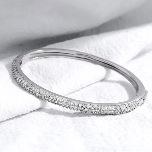 Bracelet jonc tout moissanite 1,5 mm 2,3 carats pour femme, bijoux de qualité de luxe, bracelets en argent sterling S925, cadeau d'anniversaire et de Noël