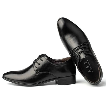 Men's Red Patent Leather Wedding Groomsmen Shoes Low Block Heel Business Formal Dress Shoes Trendy Casual Footwear