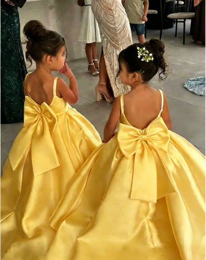 Ivory Flower Girl Dress With Bow Strap Mini Bridal Wedding Dress Kids Ball Gown 1st Communion Frock Customized Vestidos De Noiva