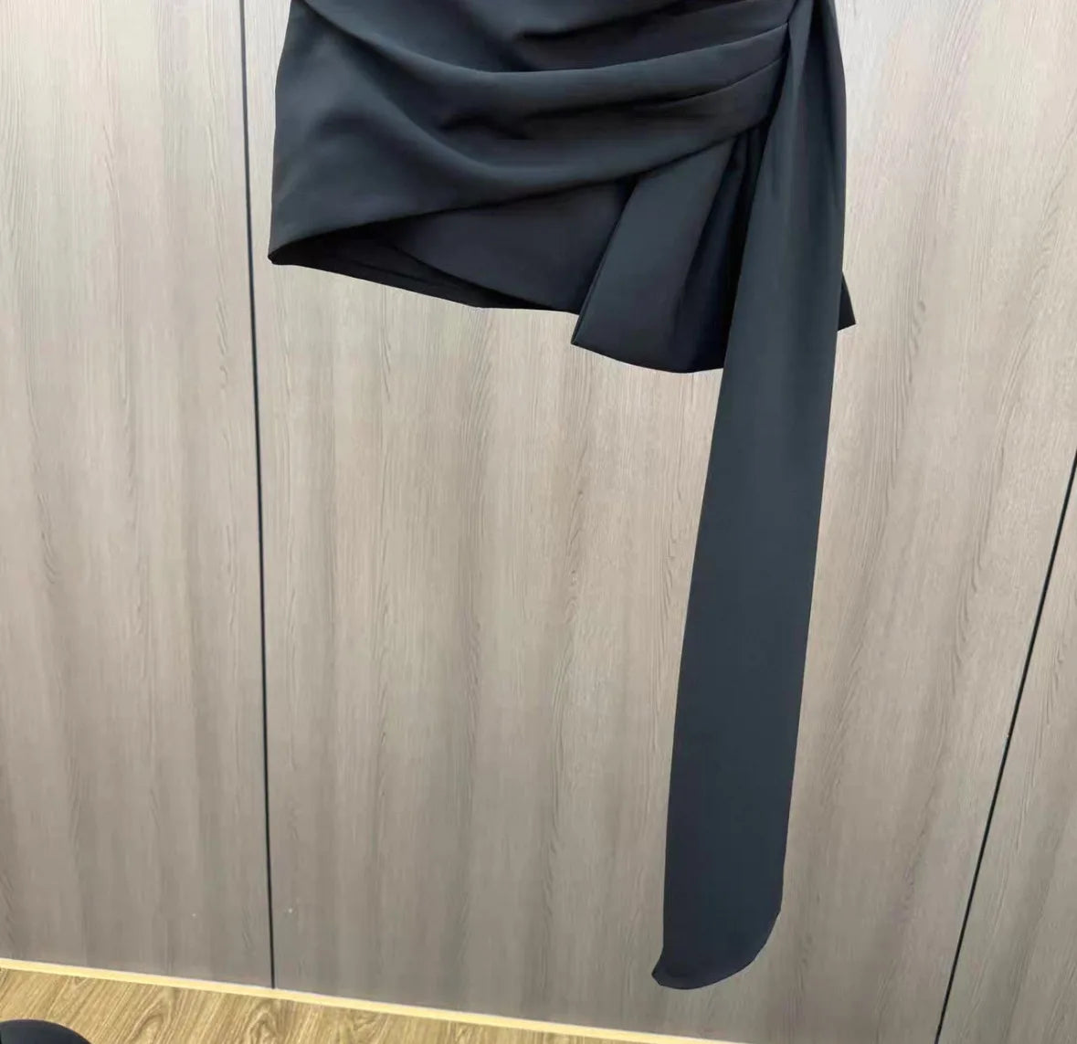 2026 Spring and Summer Design Sense Niche French Temperament Pleated Bow Streamer Hip Skirt for Women Ladies