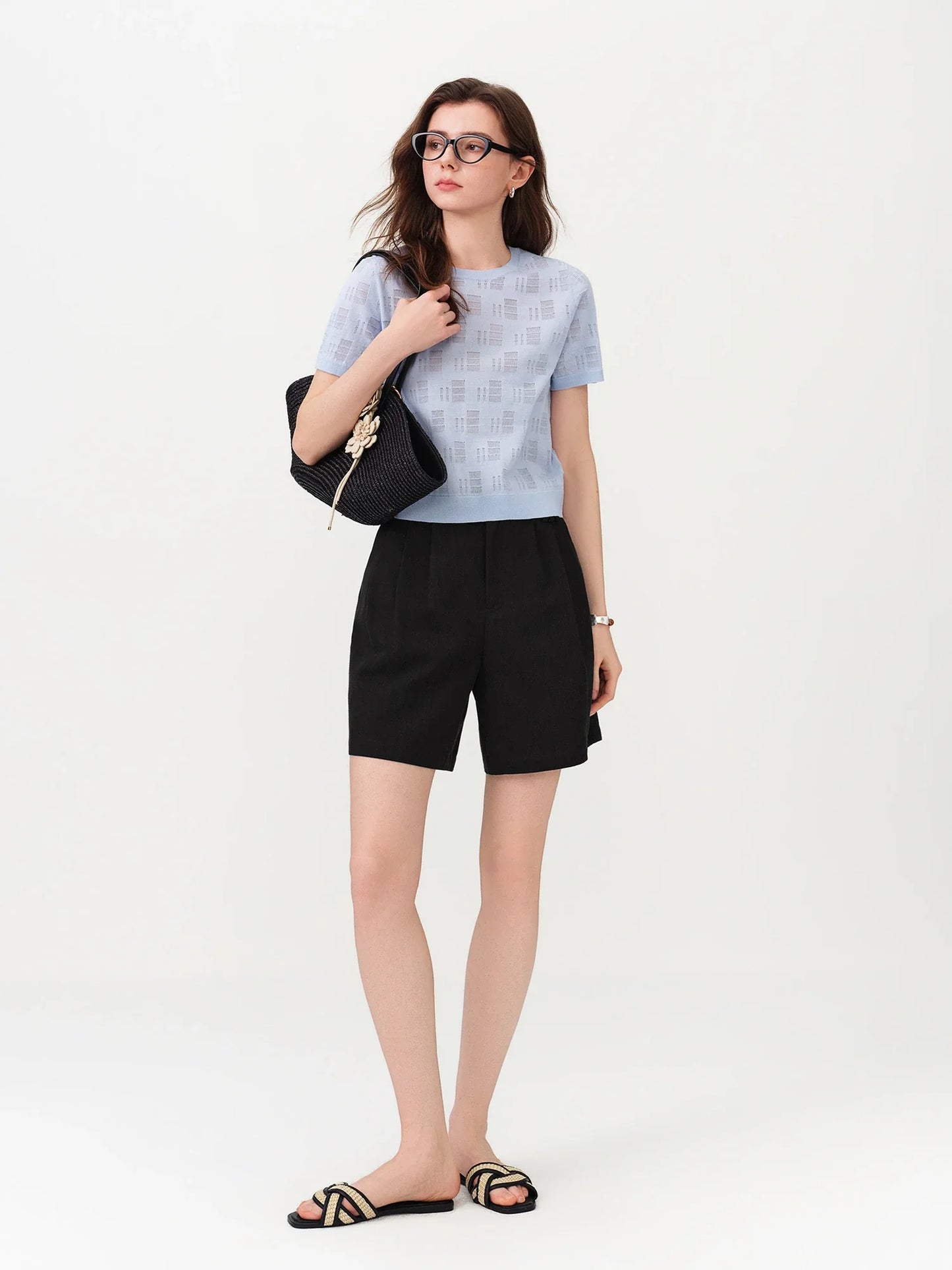 2026 Summer Women's Textured Cut-out Round Neck Short Sleeve Knit Top Soft Lightweight Breathable Blouse Elegant Style