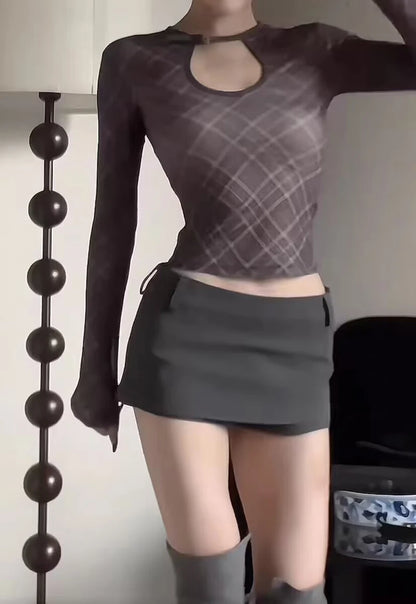 شورت رياضي نسائي بتفاصيل سحاب جانبي، تنورة قصيرة مصممة مع عروات للحزام
