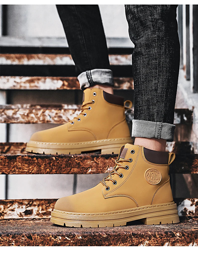 Men's Boots Autumn New High Top Workwear Boots British Style Korean Version Thick Soled Lace Up Anti Slip Warm Men Boots