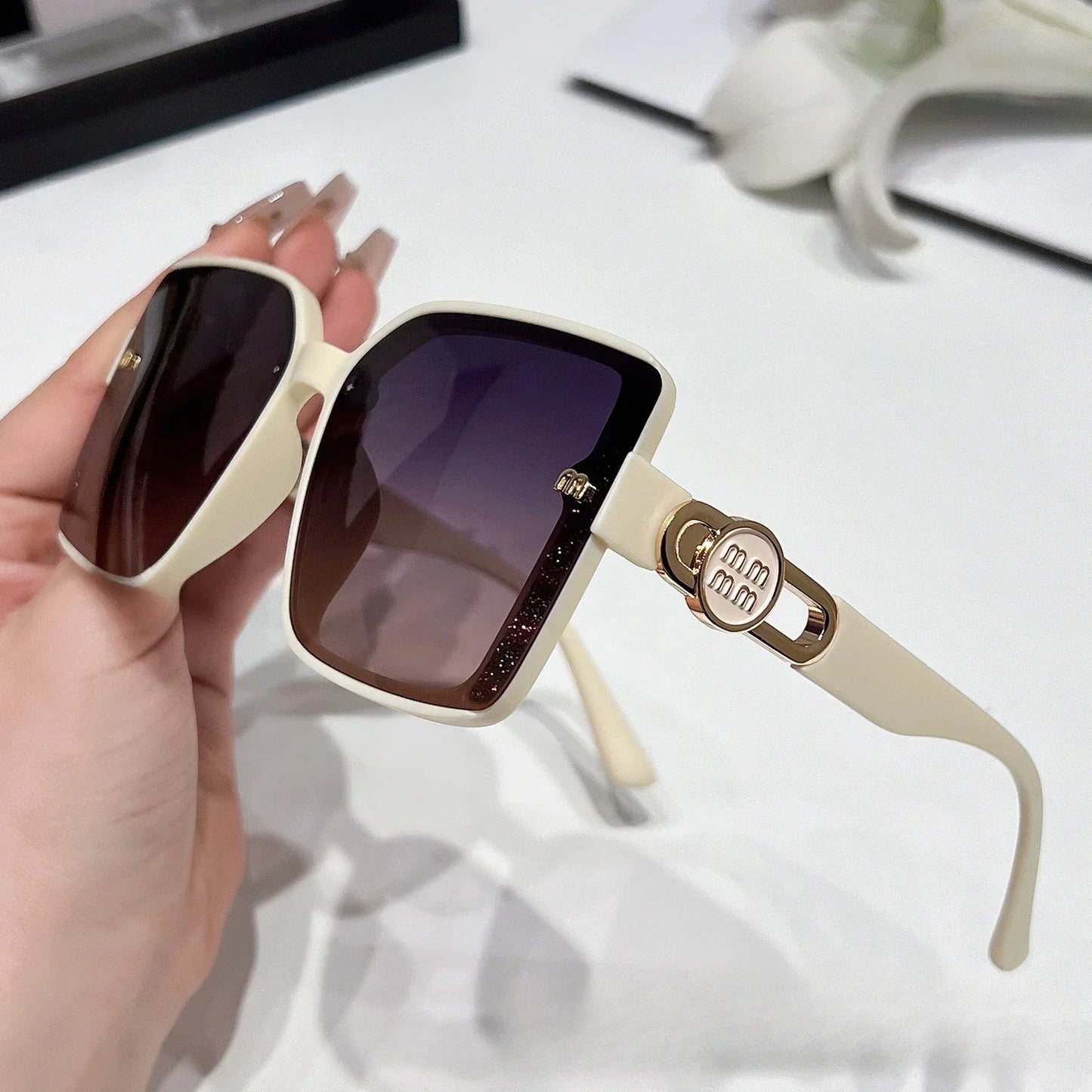 New High Quality Fashion Polarized Sunglasses Women  Vintage Square Sun Glasses Female Ladies Gafas De Sol UV400 Glasses Men
