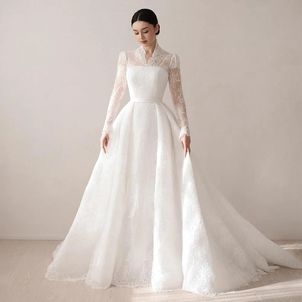 Exquisite Lace Wedding Dress Customized V Neck Full Sleeves A Line Saudi Arab Bridal Gown Sweep Train Arabian Bride Dresses