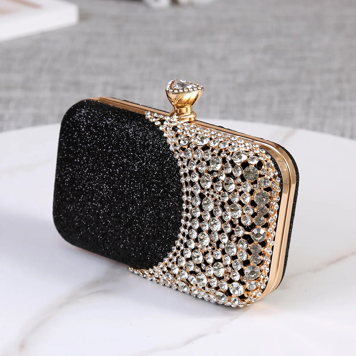 Rhinestone Women Bags Hollow Out Style Crystal Evening Bag Chain Shoulder Handbags Luxury Party Wedding Day Clutch Purse Handle