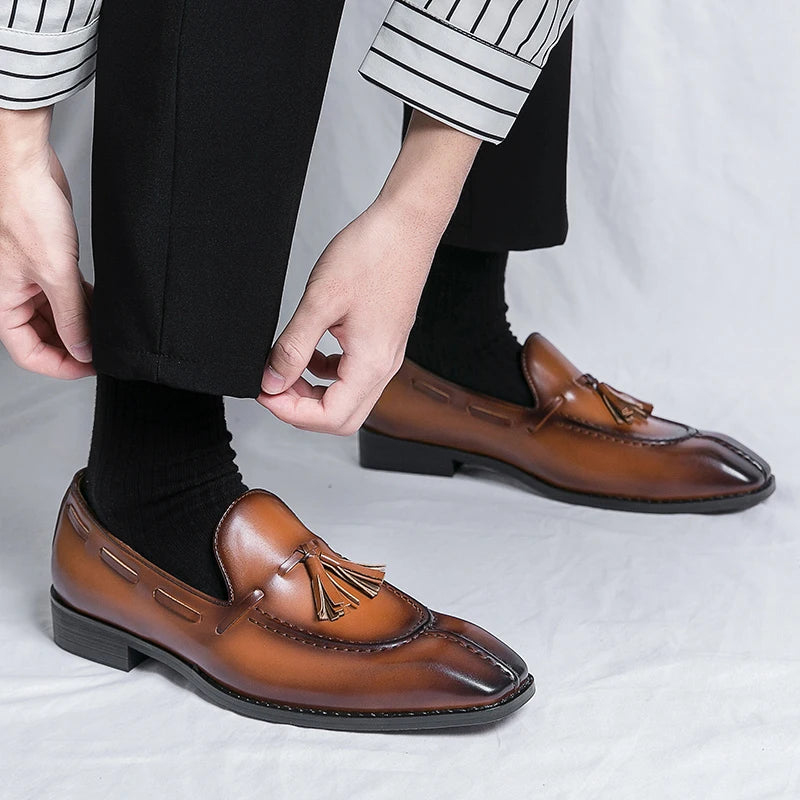 Fashion Shoe Office Shoes for Men Casual Shoes Breathable Leather Loafers Mens Driving Moccasins Comfortable Slip on 2023 Brown
