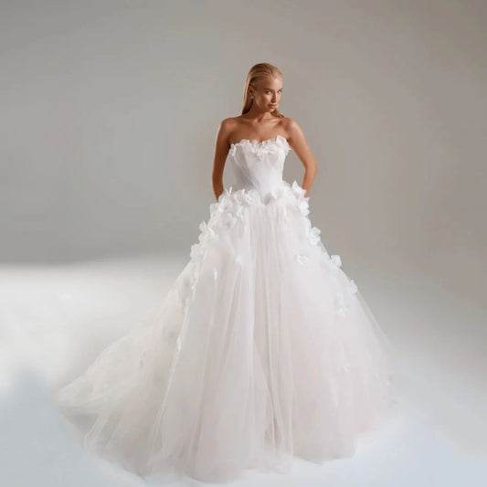 3D Floral Princess Wedding Dresses 2026 Strapless A-Line Corset Back Tulle Bridal Gown with Train Customized Vestido De Noiva