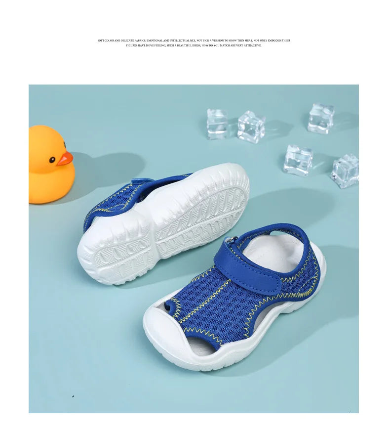 Sandals, children's toe caps, summer sandals for boys and girls, children's EVA thick soled beach shoes