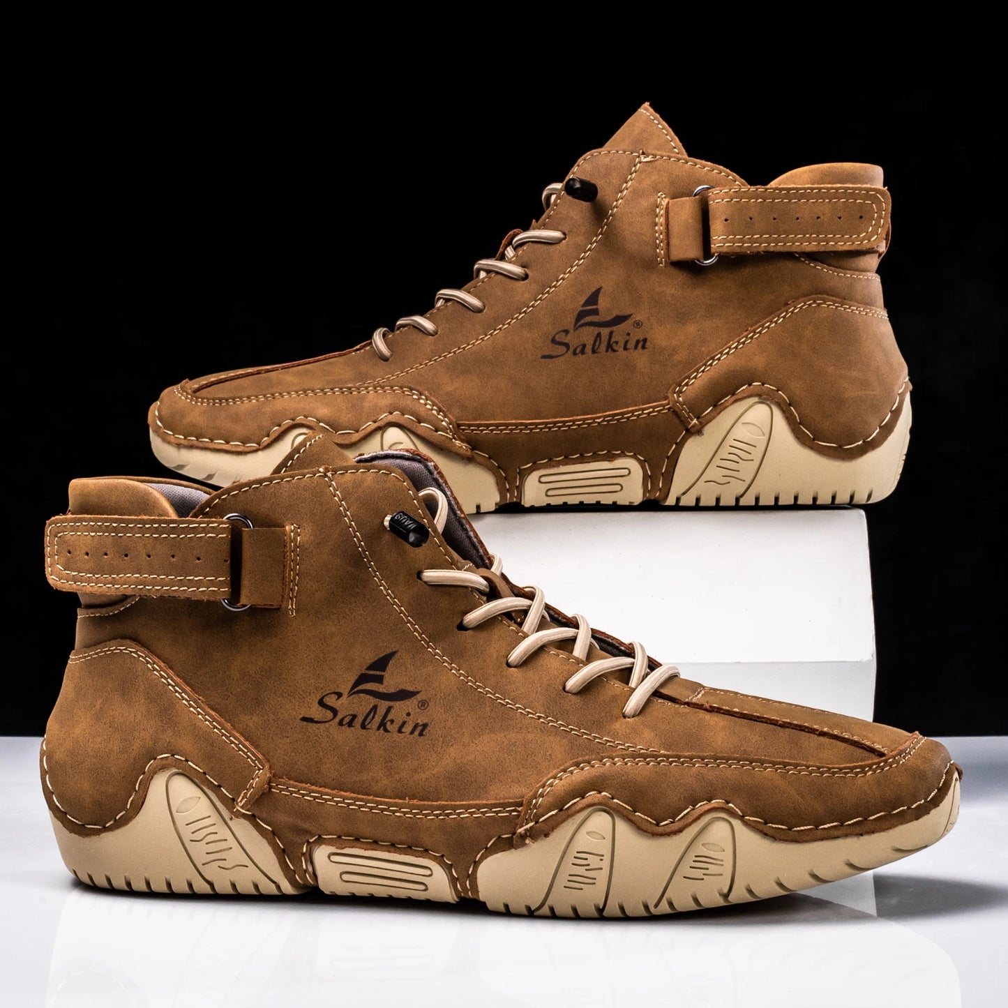 New Handmade Men Boots Design Sneakers Man Outdoor Casual Leather Men Sneakers Ankle Boots Trekking Fall Breathable Hot Sale
