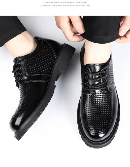 2026 Summer New Hallow Leather Shoes for Men Black Fashion Business Dress Shoes Male Lace Designer Platform Shoe Man