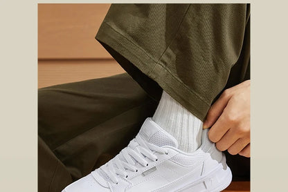 Men's Board Shoes Leather Splash Proof Classic Leisure Versatile Thick-soled Non-slip Airy Male Sneakers 672536622