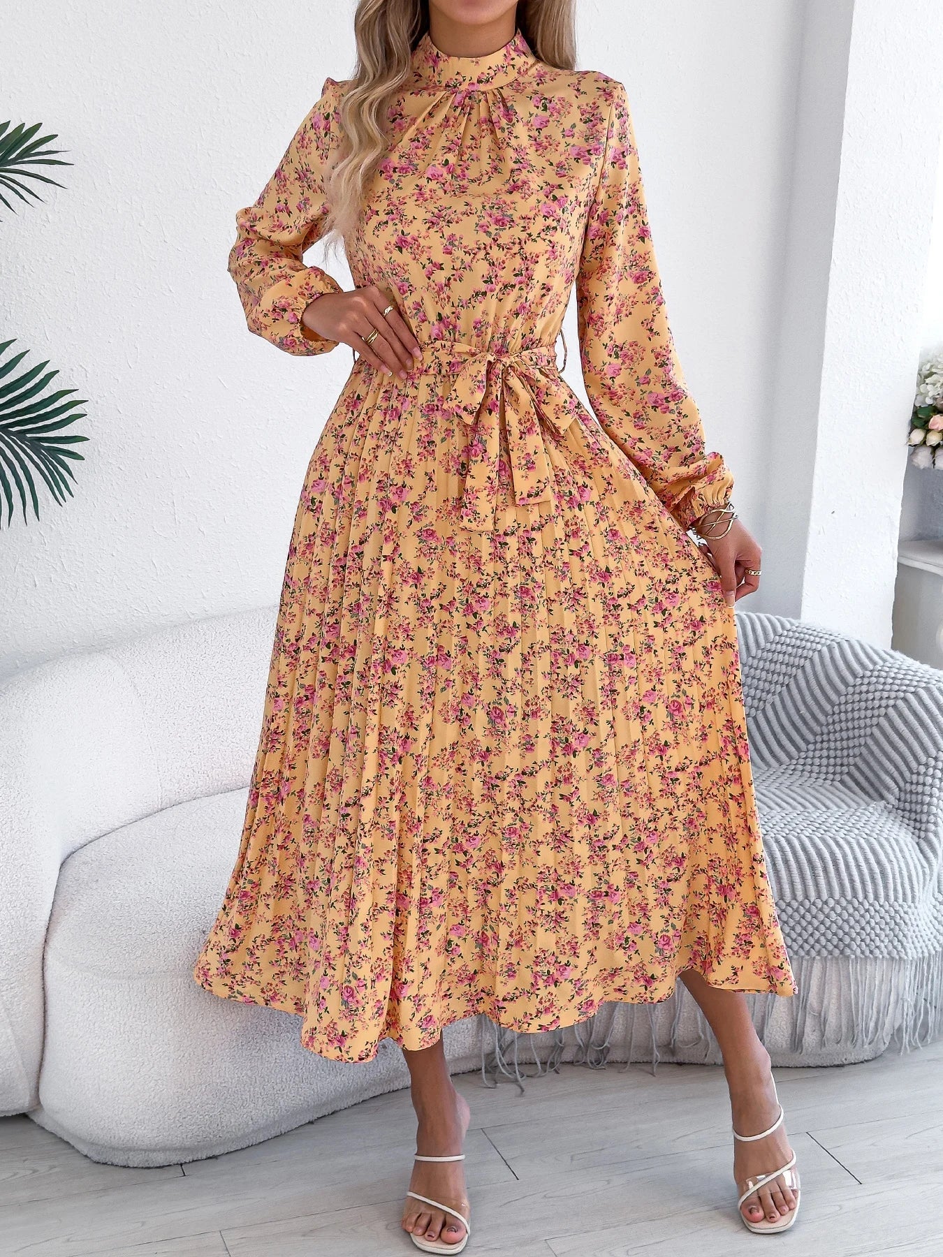 Floral Stand Up Collar Bridesmaid Dress 2026 Spring Summer Elegant Long Sleeve Waist Cinched Pleated Dresses Valentine's Day