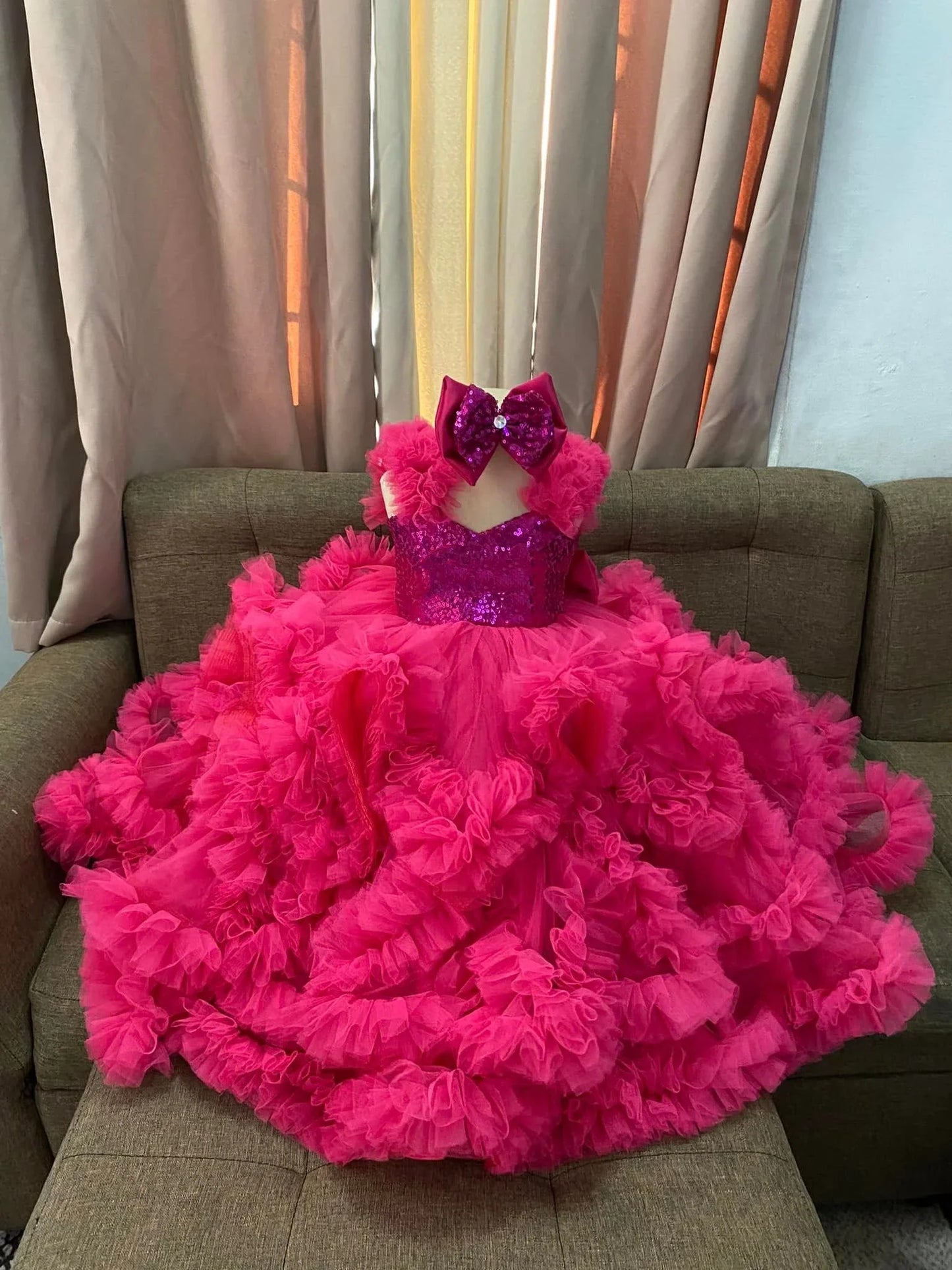 Luxury Ball Gown Girls Birthday Party Gowns Ruffles Sequined Flower Girl Dress For Wedding Customized Princess Child Prom Dress