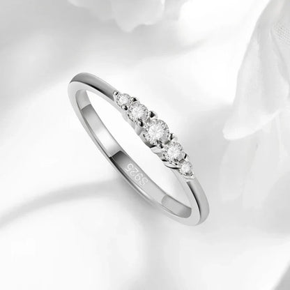 0.13CTTW 2.5mm Certified Moissanite Rings for Women 5 Stones Sparkling Sterling Silver 925 Wedding Band Mach Diamond GRA
