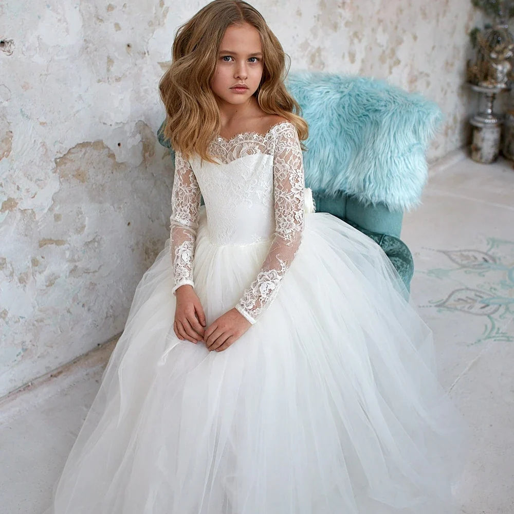 Customized Full Sleeves Flower Girl Dress Bohemian Tulle Ivory White Lace Bow Girls First Communion Gown Junior Bridesmaid Dress