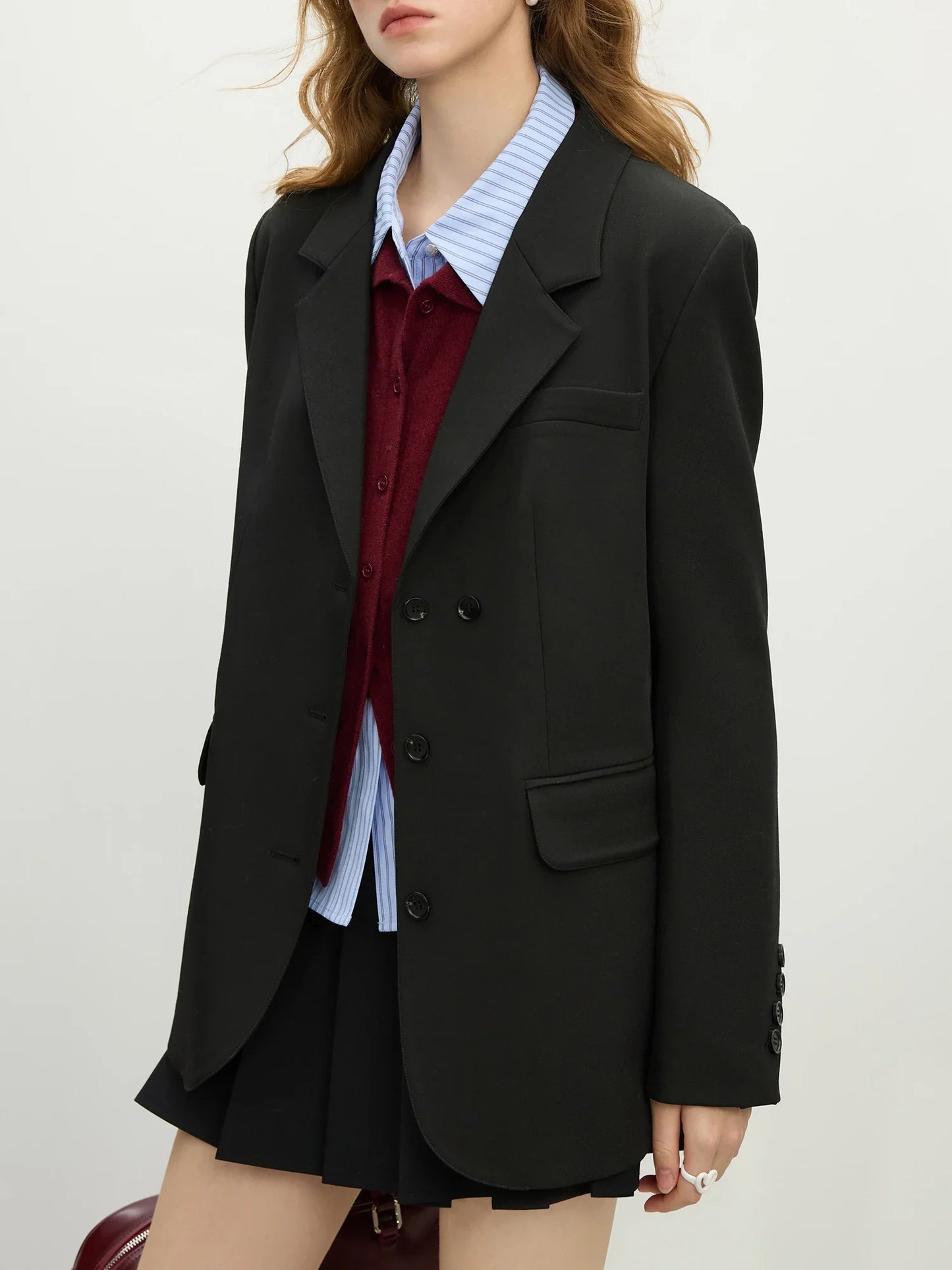 Women Khaki Blazer 2025 Spring New Office Lady Black Simple Loose Front Shoulder Blazer Coats Button Design Coat 25FS11071