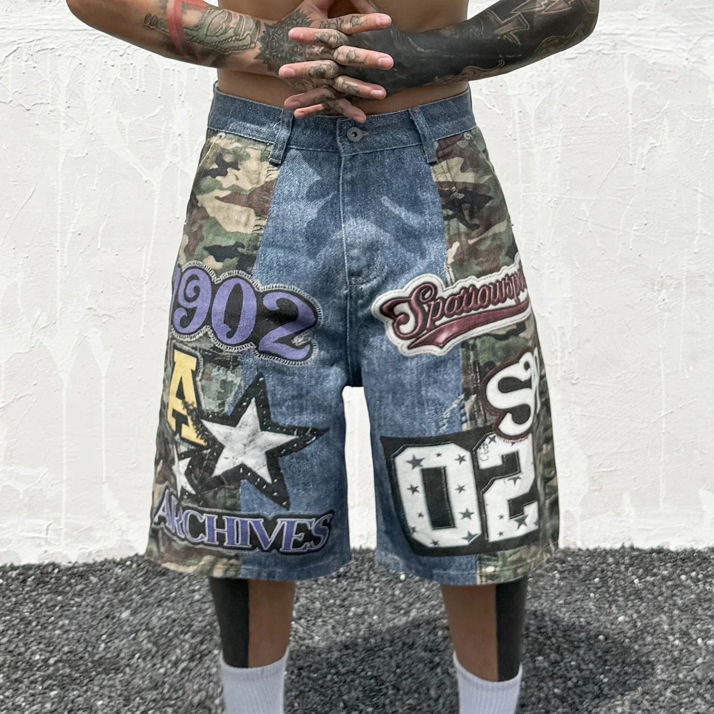 Hip Hop Camouflage Letter Embroidery Loose Fit Five Pocket Mens Streetwear Short Pants Cotton Denim Patchwork Women Shorts