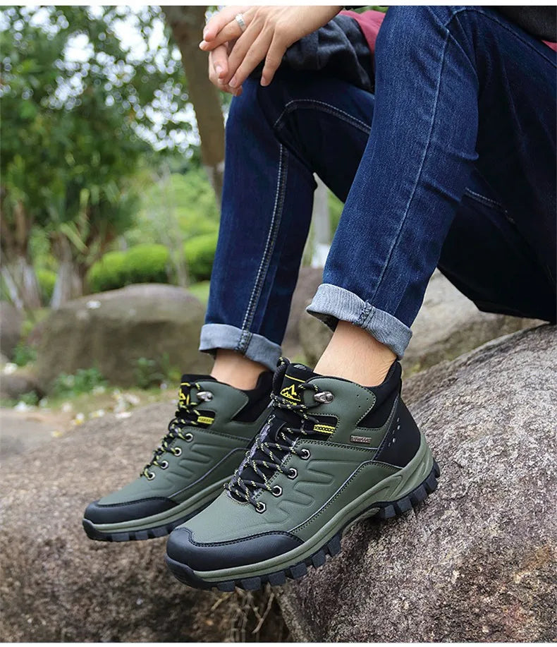 New Winter Men Boots Fur Warm Snow Boots Men Winter Boots Work Shoes Men waterproof Ankle Boots Outdoor Men's Sneakers Footwear