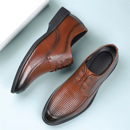 Spring Summer Hallow Dress Shoes for Men Solid Color Fashion Business Casual Shoes Male British Lace Designer Leather Shoe Man