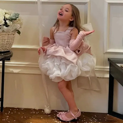Customized Lovely Pink Flower Girl Dress for Wedding with Bows Ruffles Knee Length Kids Birthday Party First Communion Ball Gown