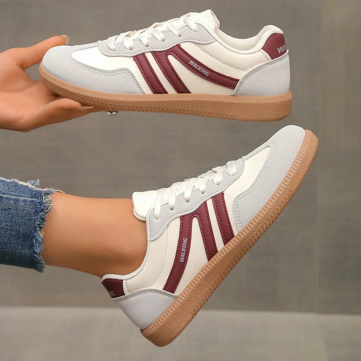Women Sneakers 2025 Spring New Luxury Flat Loafers Comfortable Slip on Soft Female Sneakers Lightweight Outdoor Shoes for Women