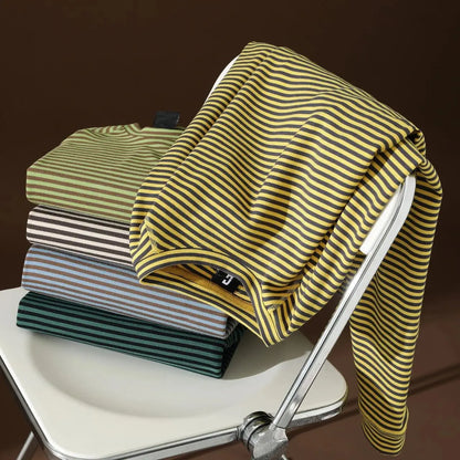 Insulated Patchwork Striped Sweatshirt with Contrast Details Unisex, Loose-fitting Spring and Autumn Undershirt.