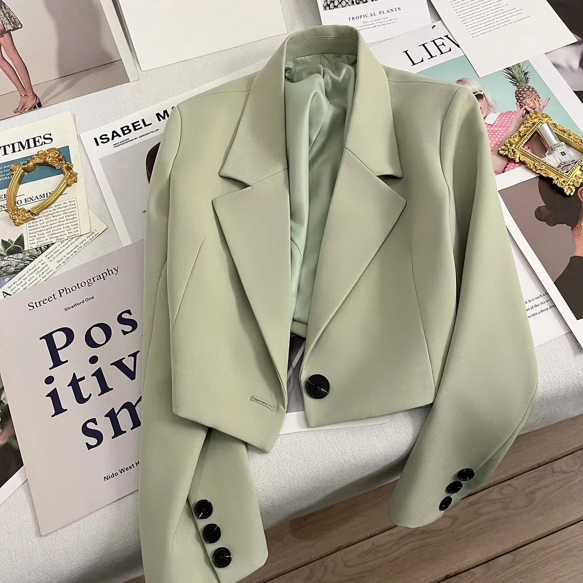 Autumn Solid Color Cropped Suit Jacket for Women Turn Down Collar Single Button Blazer Female Casual Office Lady Blazers Coat