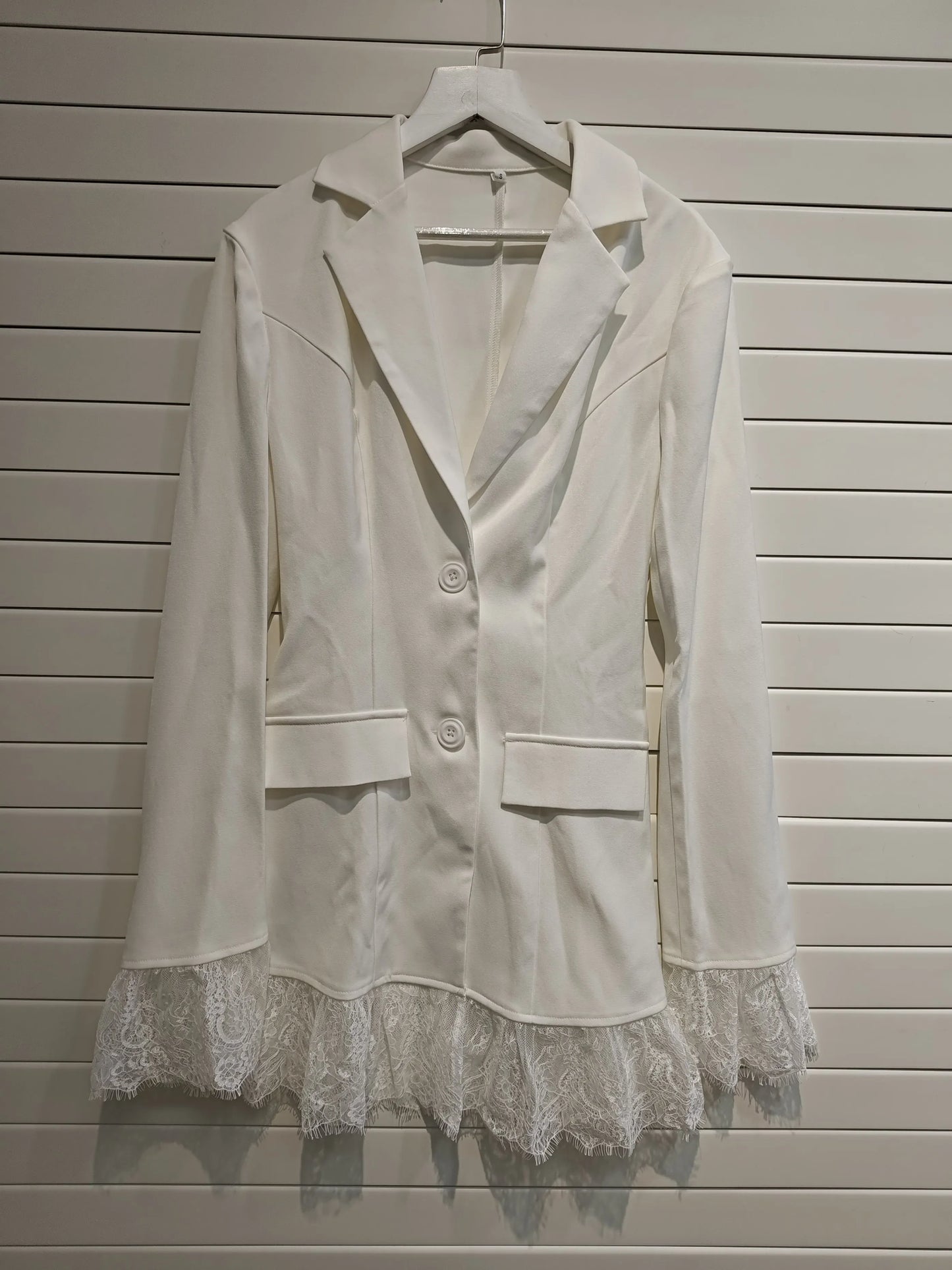 Elegant Lace Blazer Coat Women Fashion Office Lady Full Sleeve Single Breasted Jackets 2025 New Autumn Black Casual Slim Coats