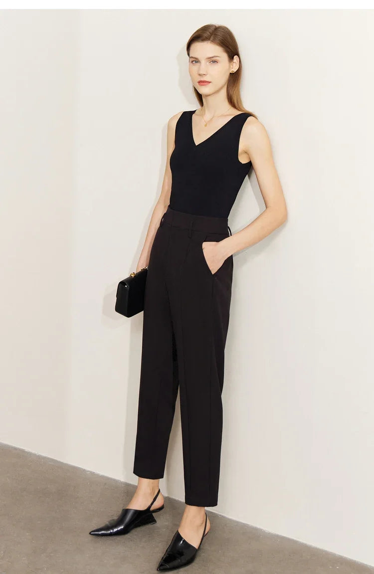 Minimalism Tank Top for Women 2025 Summer New Versatile V-neck fit Knitted Vest Camis Black Tops Women Clothing 72341028