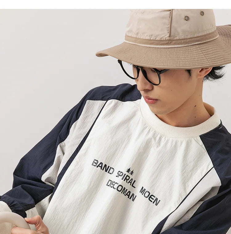 Japanese-inspired Color-blocked Crew Neck Sweatshirt with Patchwork Design: Men's Spring/Autumn Outdoor Leisure
