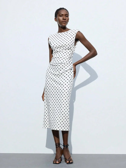 2026 Summer Women's Fashionable and Sexy Polka Dot Fitted Waist Round Neck Sleeveless Dress with Built-in Shoulder Pads