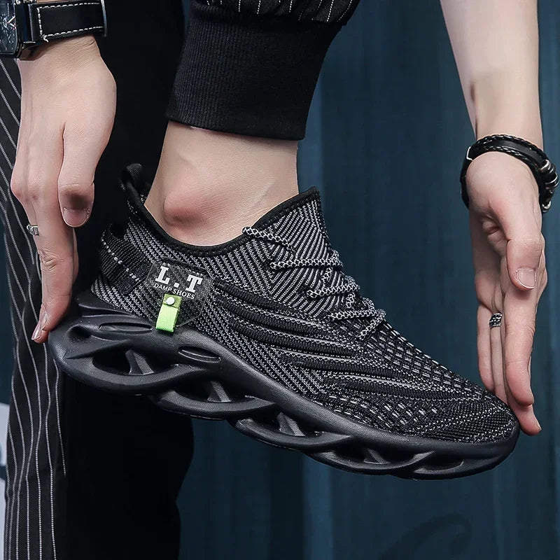 Mens Sport Shoes Breathable Lightweight Sneakers Outdoor Mesh Black Running Shoes Athletic Jogging Tenis Walking Shoes Man