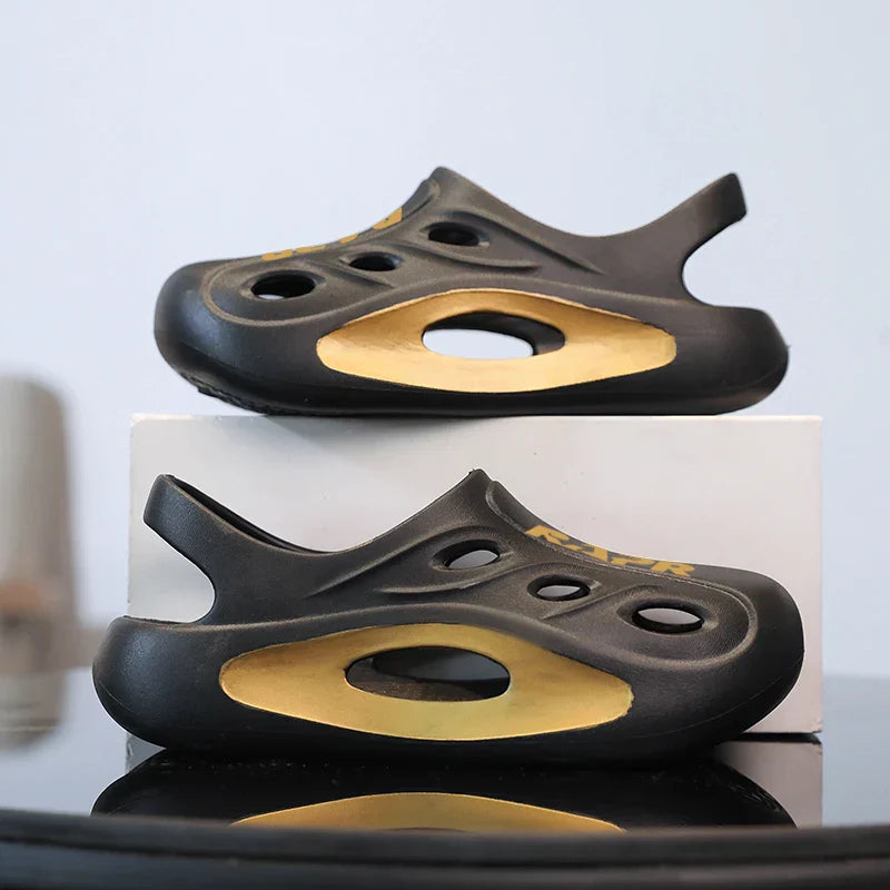 Summer New Children's Shoes Beach Anti-slip Breathable Boy Sandals Fashion Soft Home Children's Sports Shoes 6-12 Years