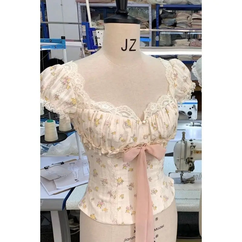 French Vintage Sweet Lace Trim Floral Blouse Women Bow Tie Front Ruched Crop Top Coquette Harajuku Y2K Summer Outfit Chic Retro